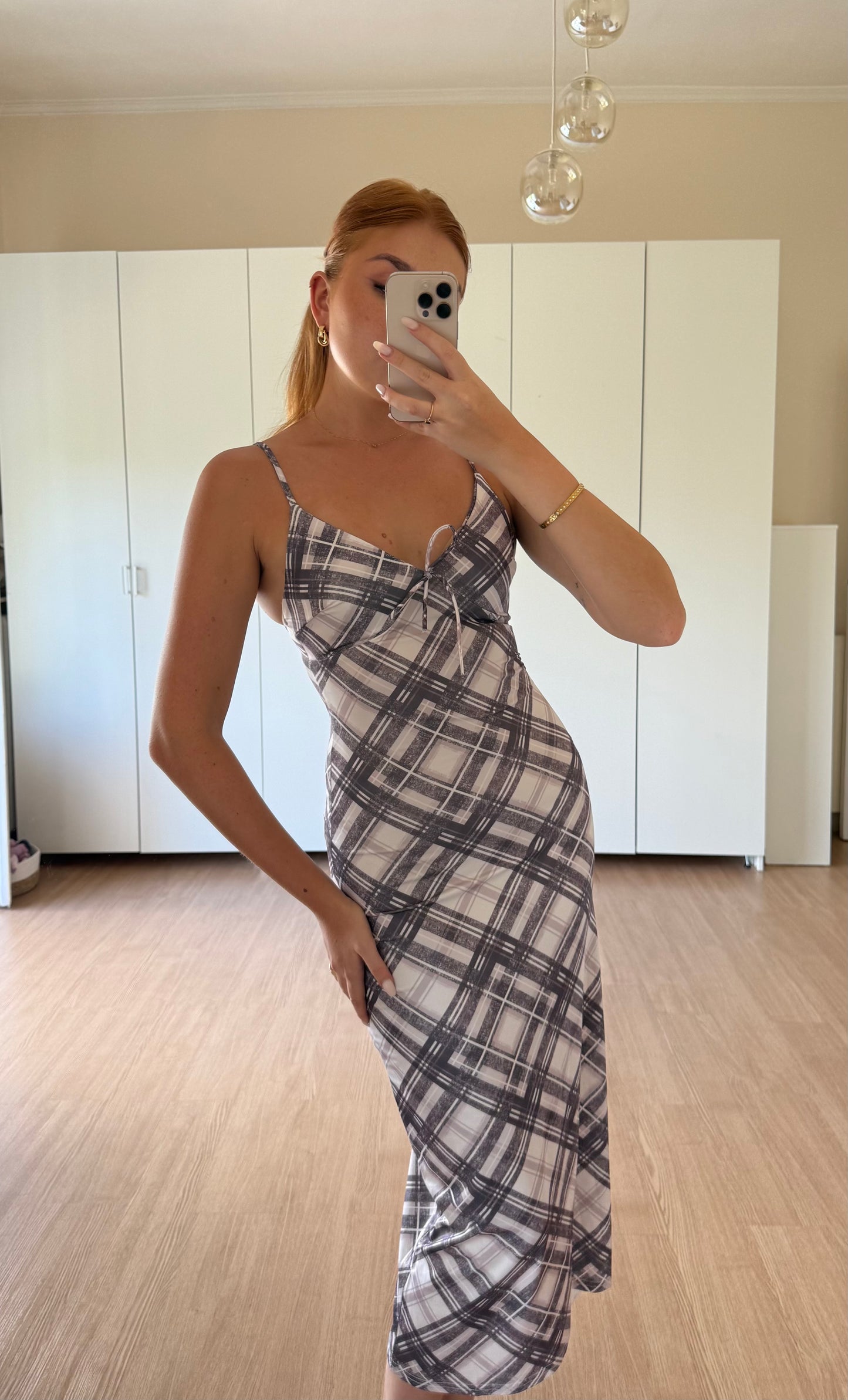 Dress scozzese