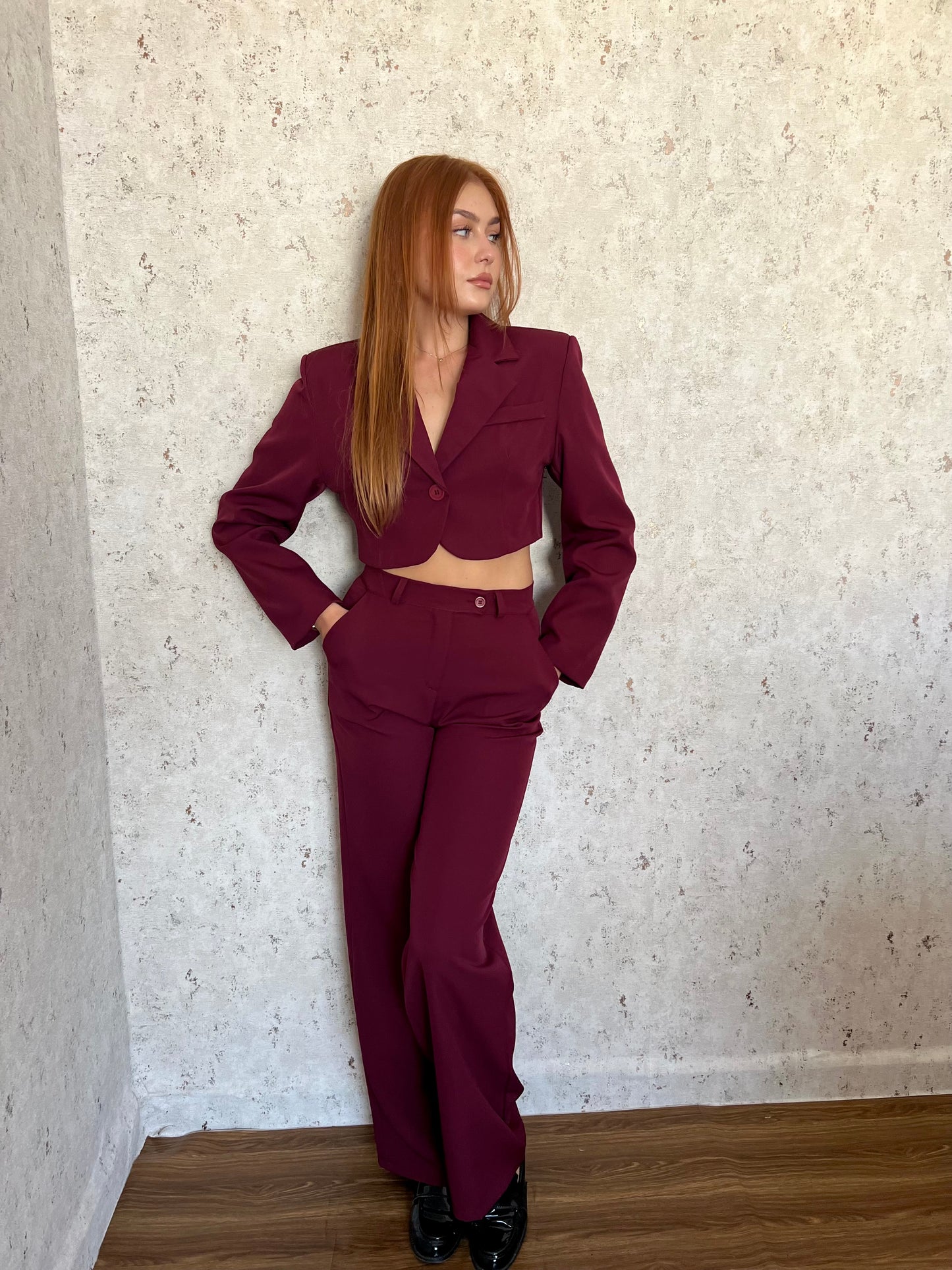 Tailleur vinaccia/borgogna
