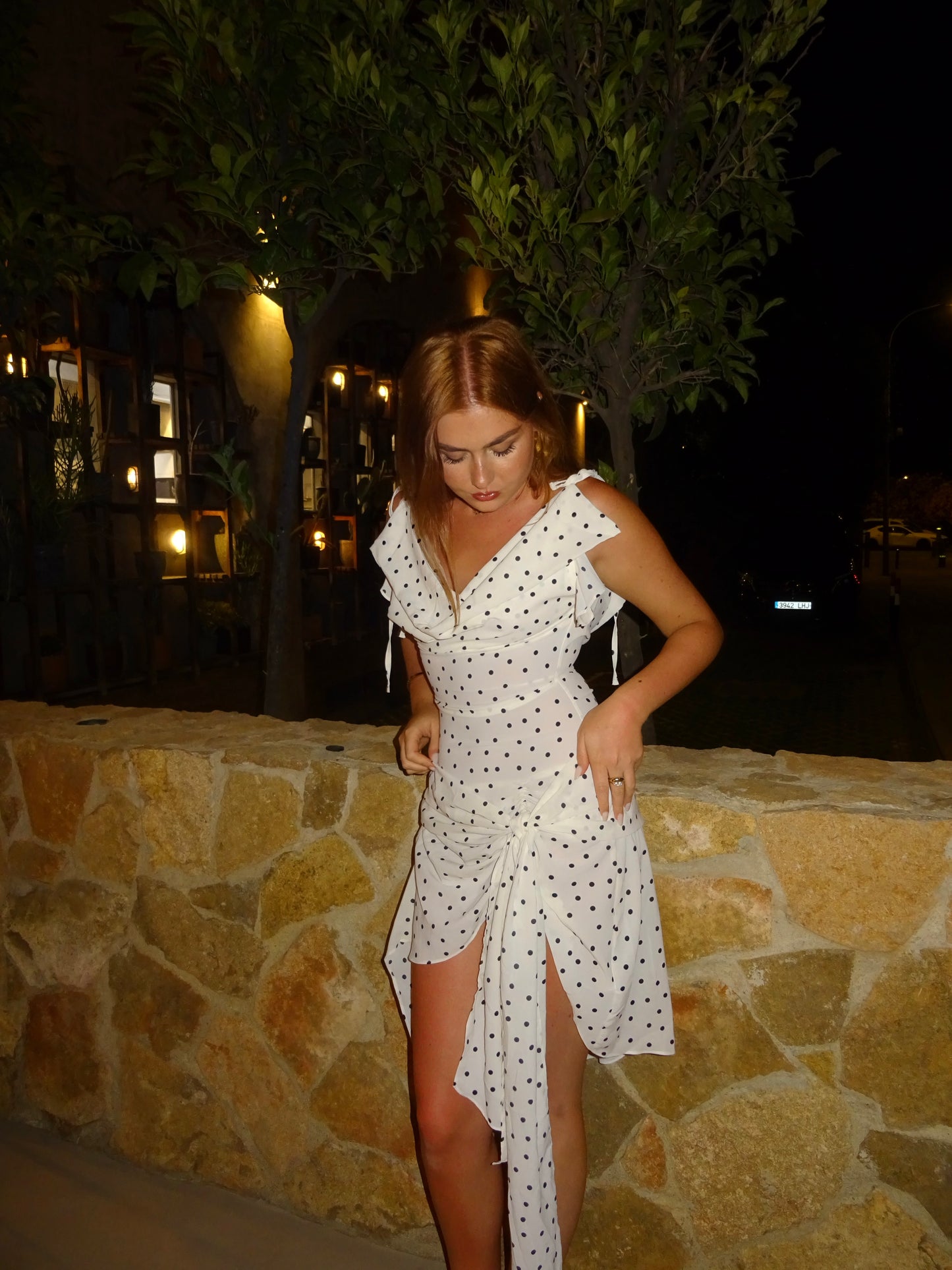 Dress elegant pois